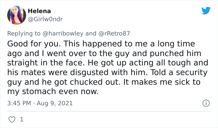 Woman Sparks A Discussion On Twitter After Smacking A Guy At A Club For Touching Her Woman Sparks A Discussion On Twitter After Smacking A Guy At A Club For Touching Her