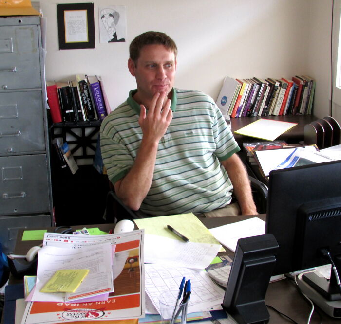 Someone Asked Folks Online "What Is Something A High School Teacher Told You, That You Will Never Forget?", And Here Are 30 Best Answers