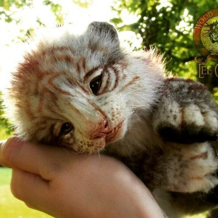 Meet Lee Cross's "Living" Sculptures (135 Pics)