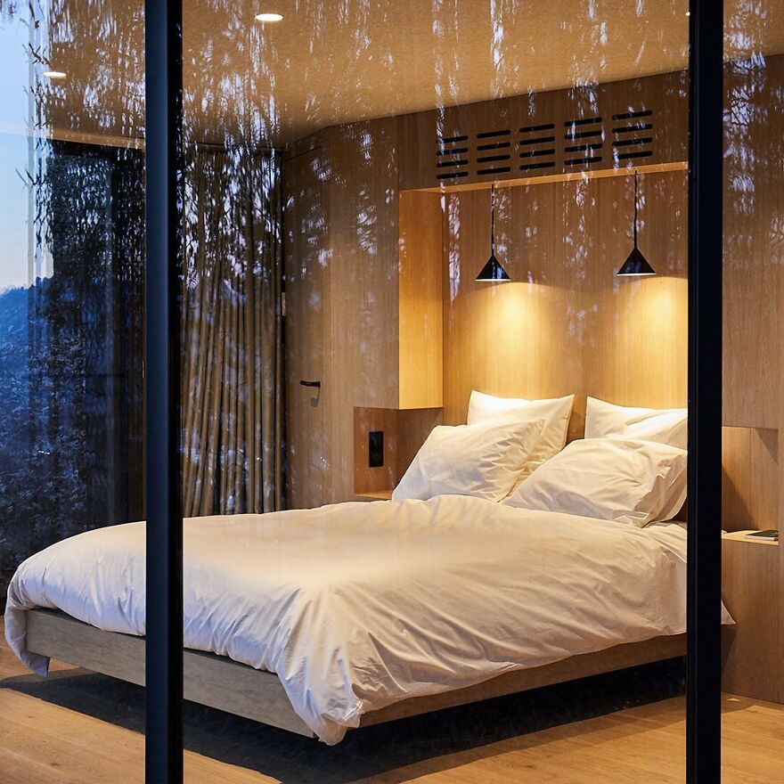 This Tiny 183 Square Foot Cabin That Is Aimed At Stressed-Out City Dwellers Can Be Assembled Anywhere In The World This Tiny 183 Square Foot Cabin That Is Aimed At Stressed-Out City Dwellers Can Be Assembled Anywhere In The World