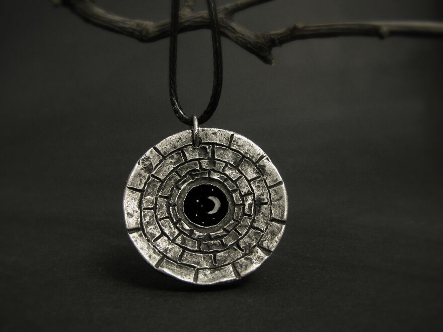 Two Clinical Psychologists Create Sombre But Kind Pewter Jewellery (36 Photo)