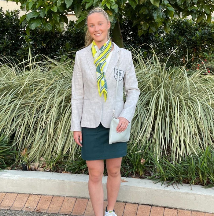 This 21-Year-Old Athlete Had No One To Sponsor Her Trip To The Olympics And Had To Work At A Supermarket To Fund It This 21-Year-Old Athlete Had No One To Sponsor Her Trip To The Olympics And Had To Work At A Supermarket To Fund It