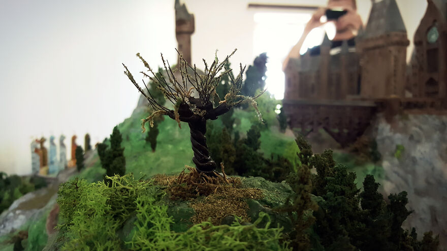 I Made An Entire Hogwarts Grounds Model From The Harry Potter Films