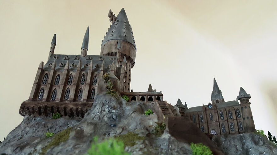 I Made An Entire Hogwarts Grounds Model From The Harry Potter Films