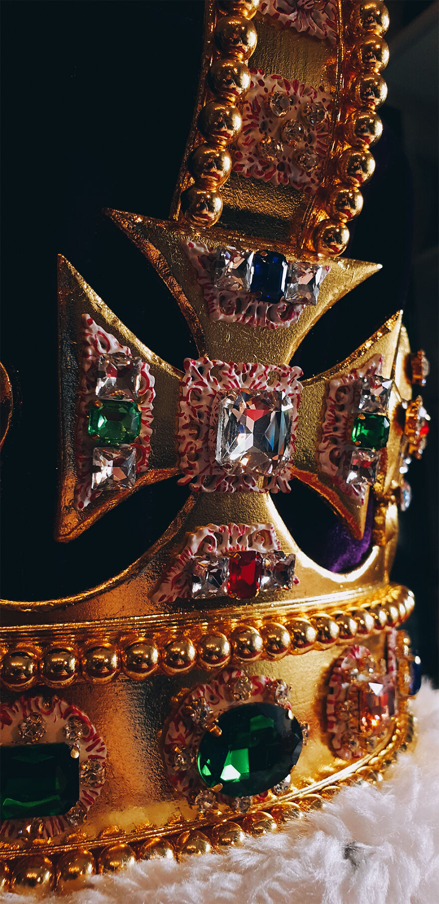 I Made An Accurate Replica Of St. Edward's Crown