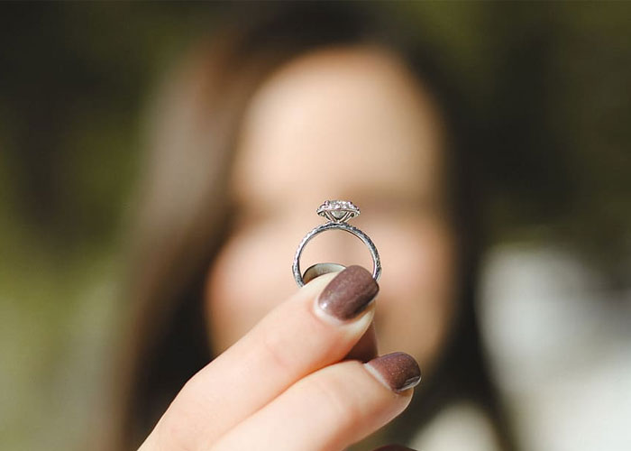 People Expose 40 Of The Worst Tourist Scams That Travelers Should Know