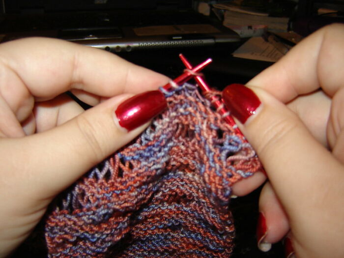 40 Bitter Truths About Being An Adult That Usually Don't Cross Teens' Minds, As Pointed Out In This Viral Thread