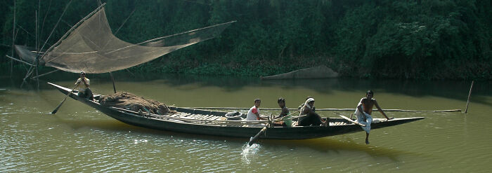 35 Most Interesting Responses To "Without Telling The Name Of Your Country, Where Do You Live?"