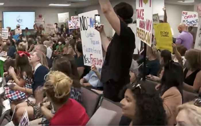 Dad Schools Anti-Mask Parents About What Is And Isn’t In The Bible In Powerful Speech Dad Schools Anti-Mask Parents About What Is And Isn’t In The Bible In Powerful Speech