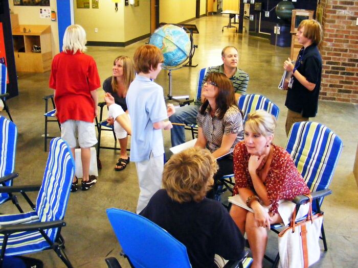 Someone Asked Folks Online "What Is Something A High School Teacher Told You, That You Will Never Forget?", And Here Are 30 Best Answers