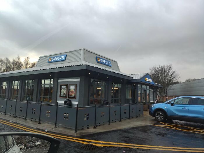 Former Pizza Hut Is Now A British Staple