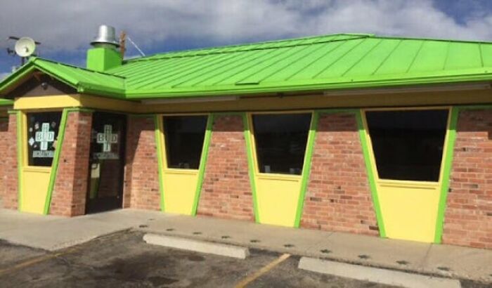 I Present To You: The Bud Hut