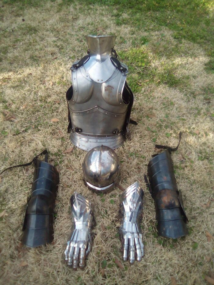 Best Find Yet! It Amazes Me What People Throw Away (Rescued All This From The County Dump)