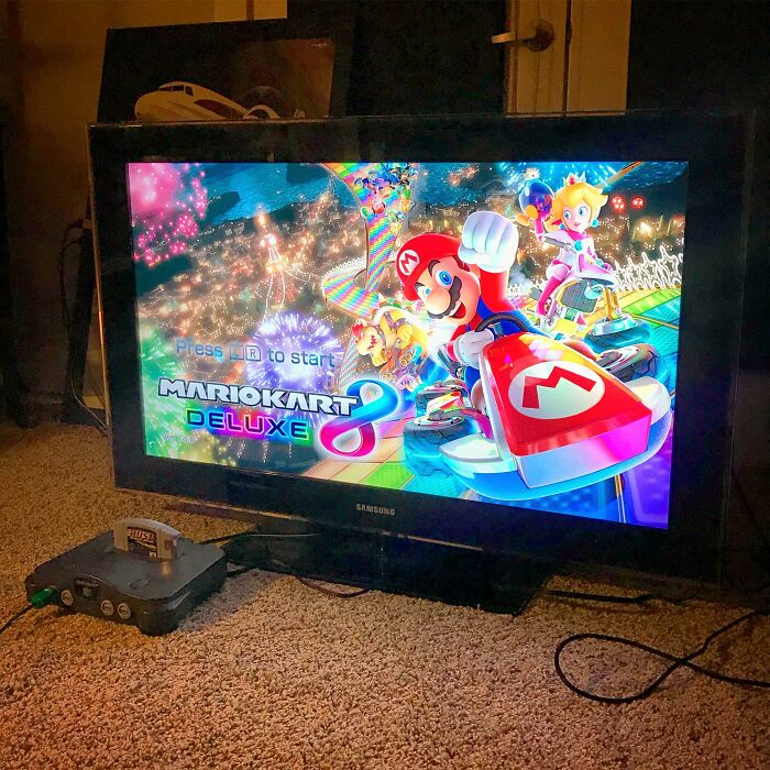 Found A 40” Samsung In My Building’s Garbage Room. Didn’t Power On, Diagnosed A Bad Power Board. Ordered A New One And Voila!