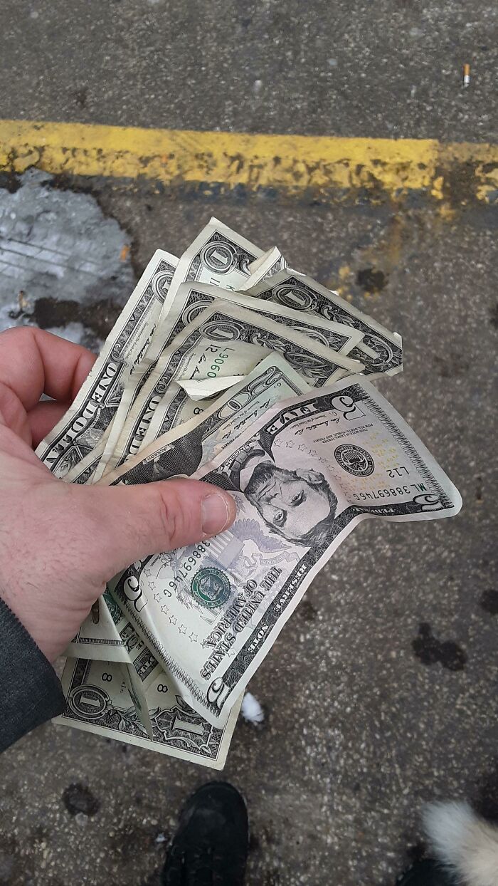 Stuff Is Nice But Nothing Beats Cold Hard Cash. The Dumpster Gods Are Smiling Today My Friends!