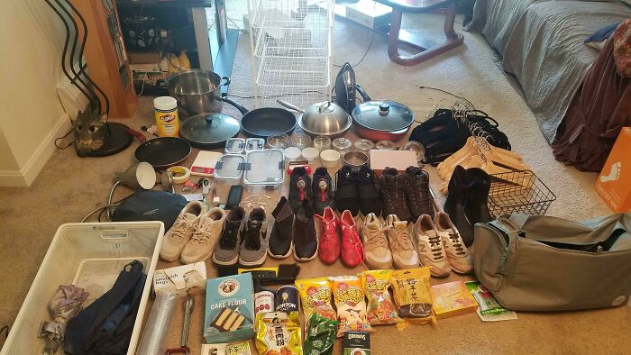 Some Rich, Wasteful Exchange Students By My Boyfriend Moved Out... And Just Left Nearly All Their Stuff Out On The Curb. We Went Wild!