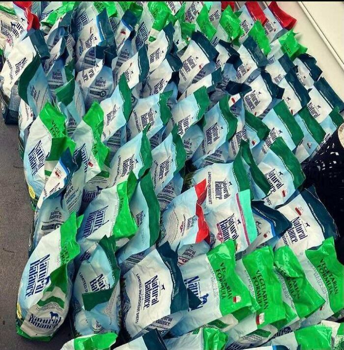 78 Bags Of Dog Food Saved From The Landfill. I Don’t Have A Dog