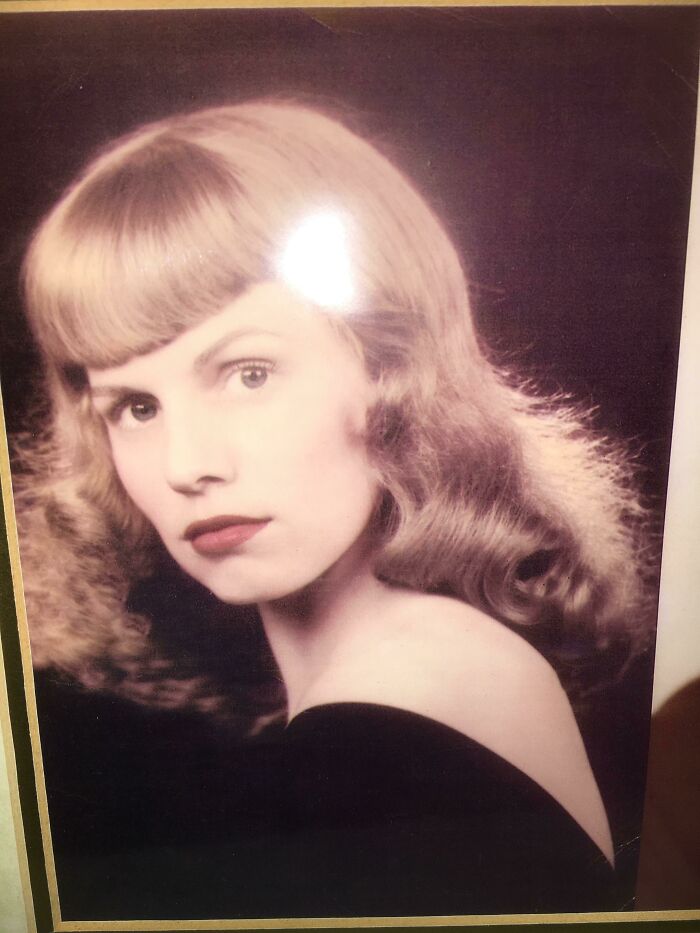 This Is My Grandmother Who Passed Away Today At Age 89. (Circa 1948)