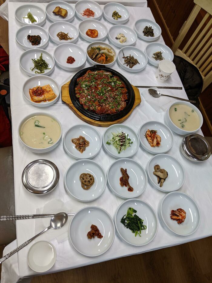 Just Another Casual Lunch In Seokcho