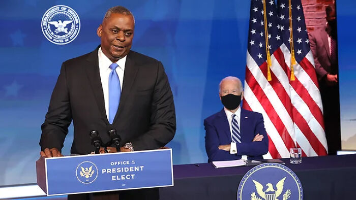 Biden Nominates Giant For Defense Secretary