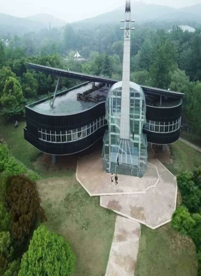 Does This Strike A Chord With Anyone?