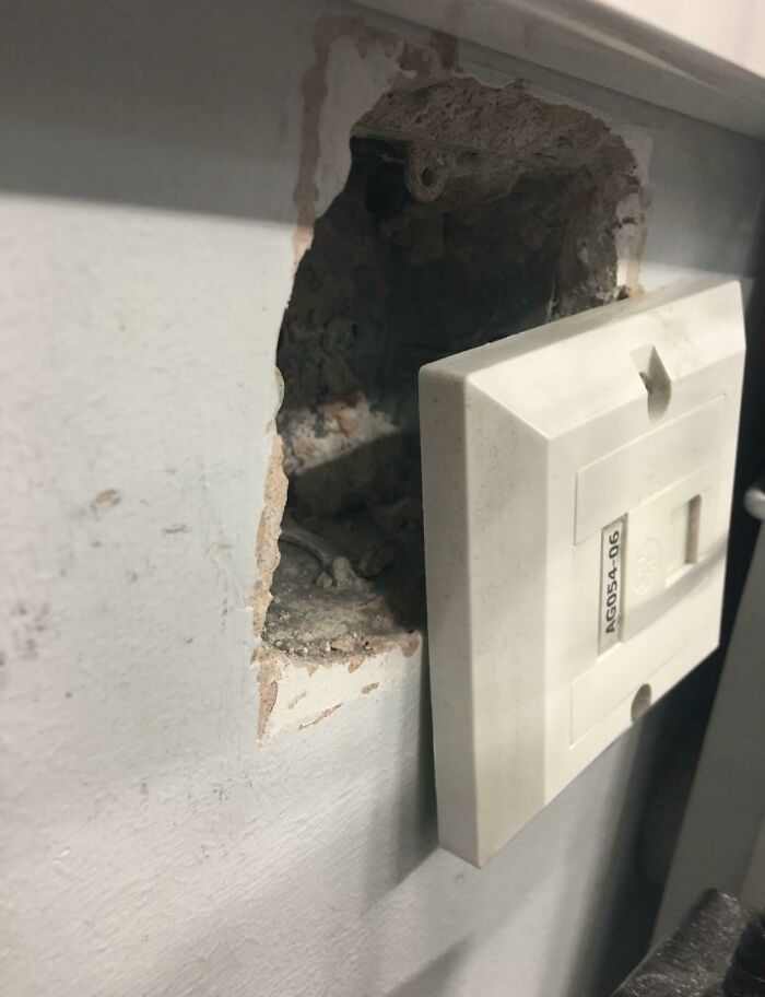 “Our Classroom Network Port Isn’t Connecting To My Laptop”