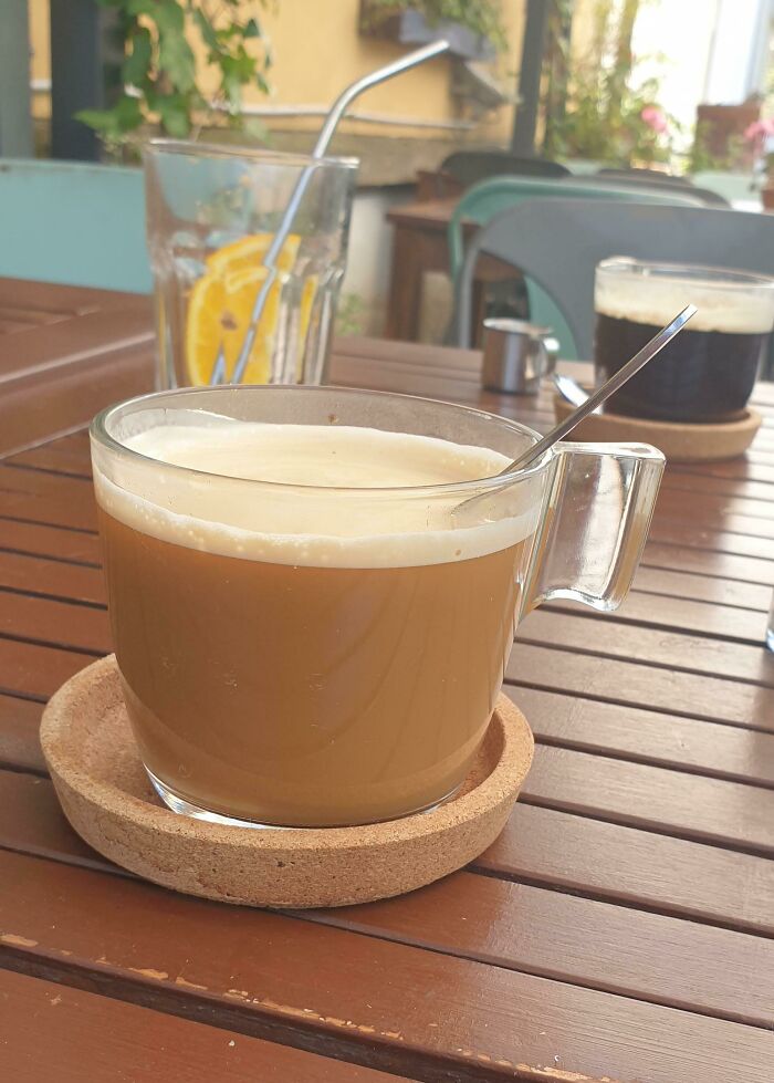 This Uncomfortable Cup Which You Can't Hold Without Touching The Hot Side