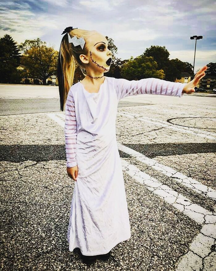 7 Year Old Girl Makes The Most Amazing Horror Movie Cosplays