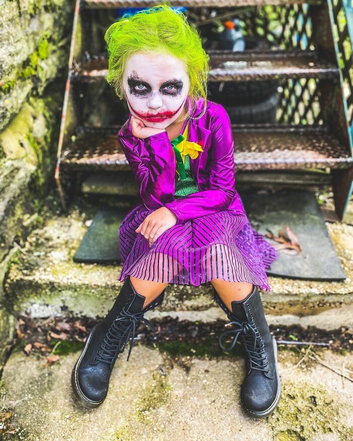 7 Year Old Girl Makes The Most Amazing Horror Movie Cosplays