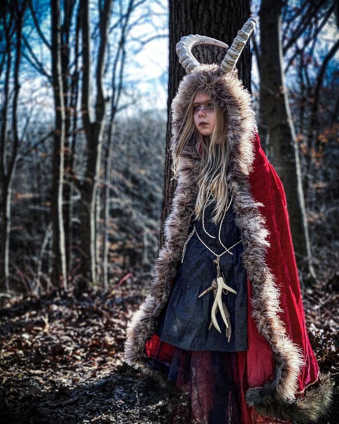 7 Year Old Girl Makes The Most Amazing Horror Movie Cosplays