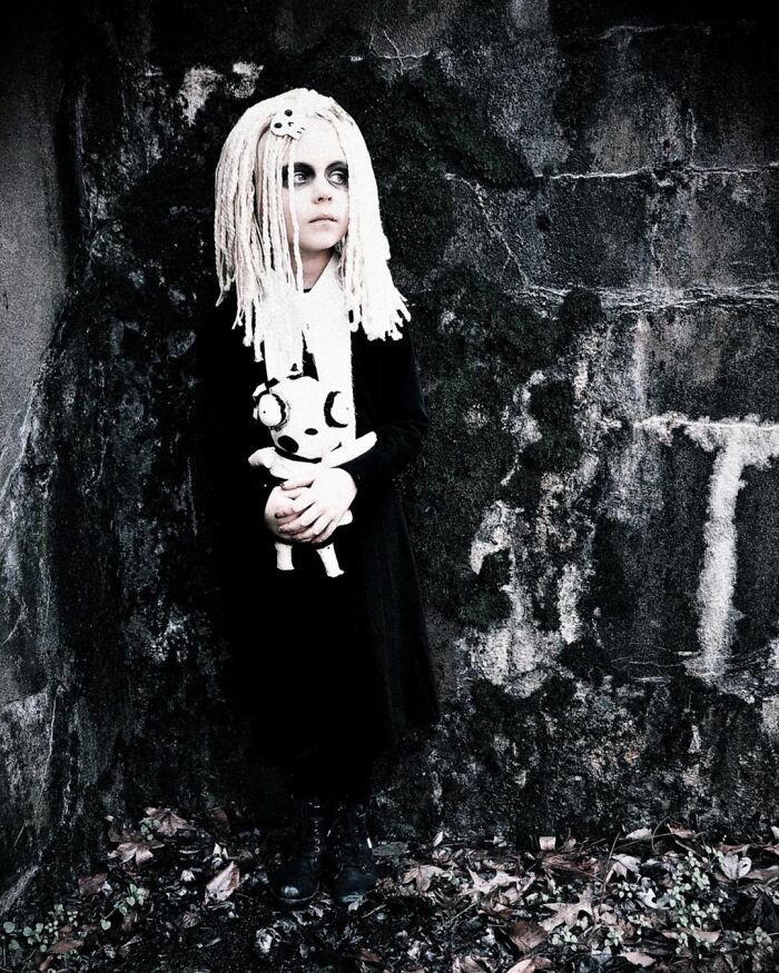 7 Year Old Girl Makes The Most Amazing Horror Movie Cosplays