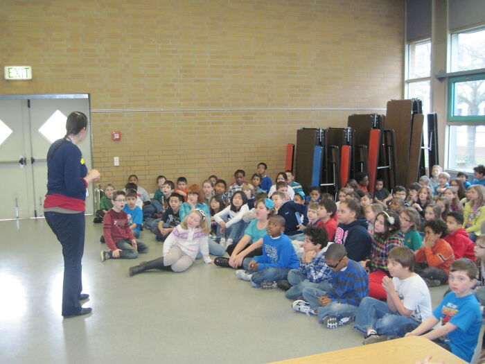 Someone Asked Folks Online "What Is Something A High School Teacher Told You, That You Will Never Forget?", And Here Are 30 Best Answers