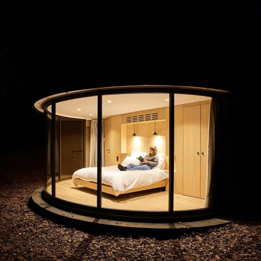 This Tiny 183 Square Foot Cabin That Is Aimed At Stressed-Out City Dwellers Can Be Assembled Anywhere In The World This Tiny 183 Square Foot Cabin That Is Aimed At Stressed-Out City Dwellers Can Be Assembled Anywhere In The World