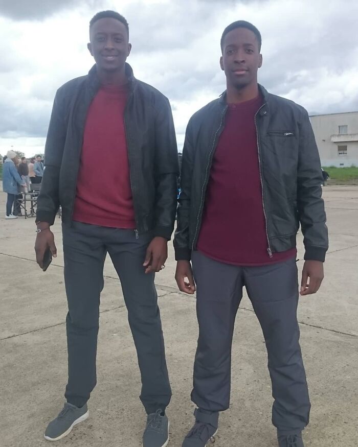 On Set Of Inséparables Always A Pleasure To Be The Double Of Ahmed Sylla Once Again