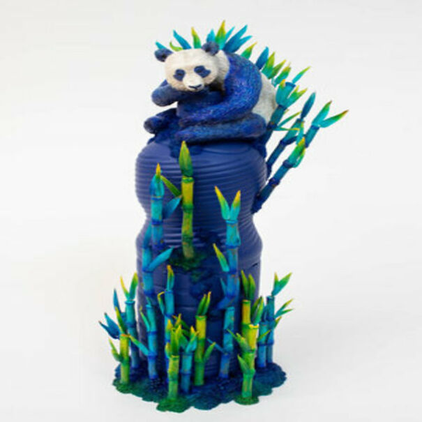 Stephanie Kilgast's Wonderful Creations From Trash To Art!