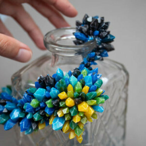 Stephanie Kilgast's Wonderful Creations From Trash To Art!