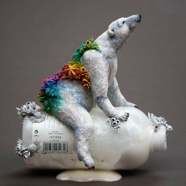 Stephanie Kilgast's Wonderful Creations From Trash To Art!