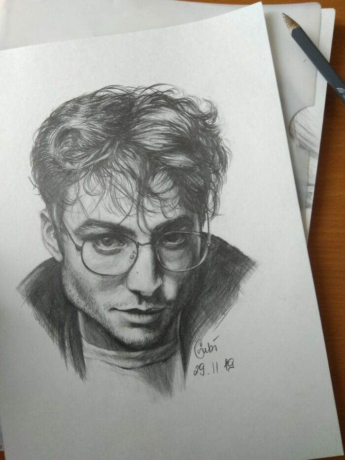 I See Something Special In Everyone And That's Why I Create These Portraits (20 Pics )