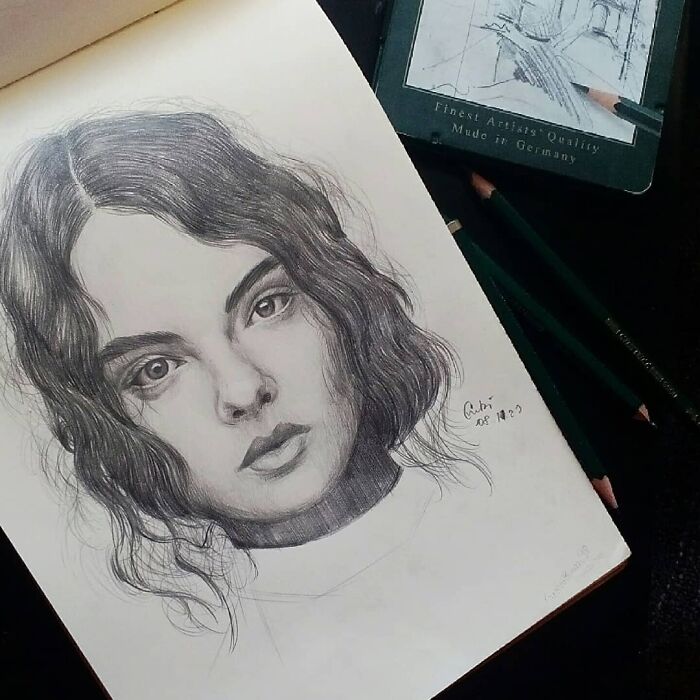 I See Something Special In Everyone And That's Why I Create These Portraits (20 Pics )