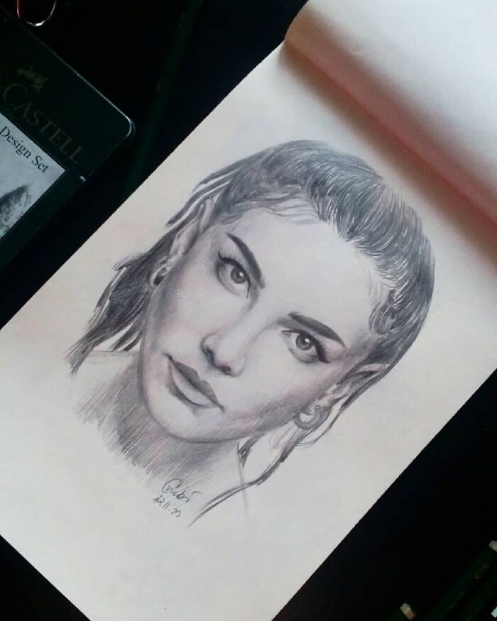 I See Something Special In Everyone And That's Why I Create These Portraits (20 Pics )