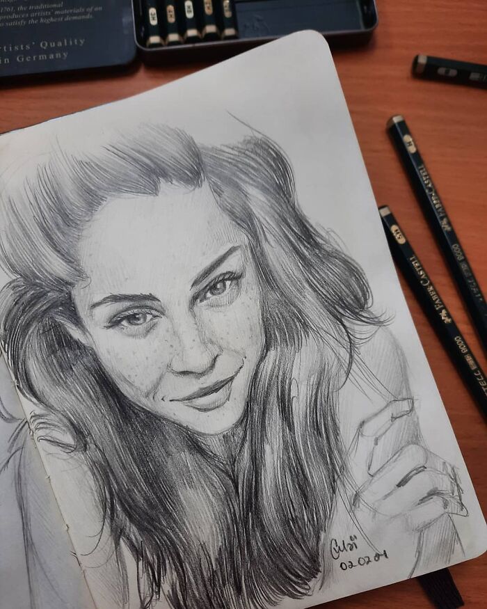 I See Something Special In Everyone And That's Why I Create These Portraits (20 Pics )