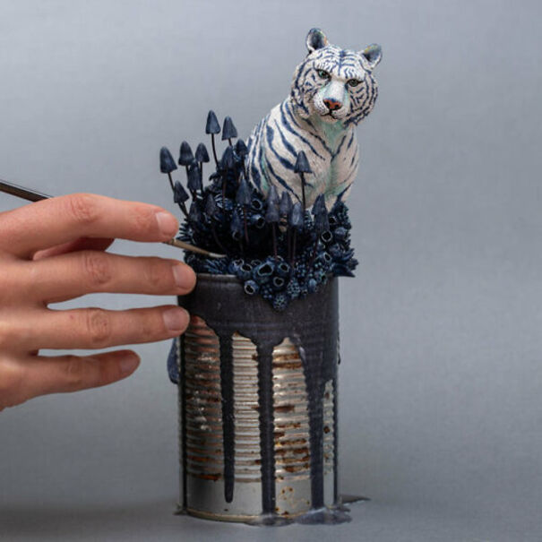 Stephanie Kilgast's Wonderful Creations From Trash To Art!