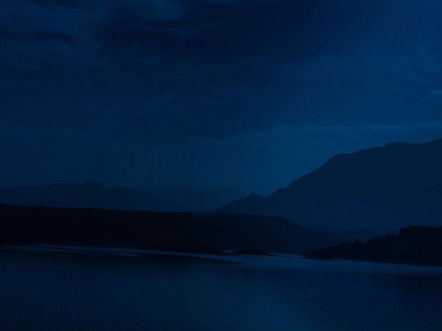 Photographer Shoots Stunning Landscapes Photographer Shoots Stunning Landscapes