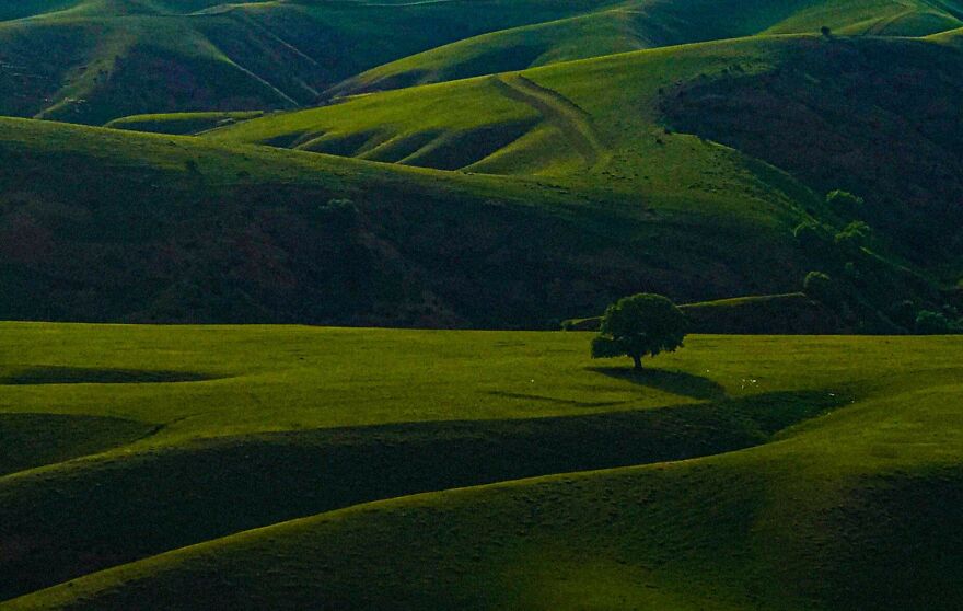Photographer Shoots Stunning Landscapes Photographer Shoots Stunning Landscapes