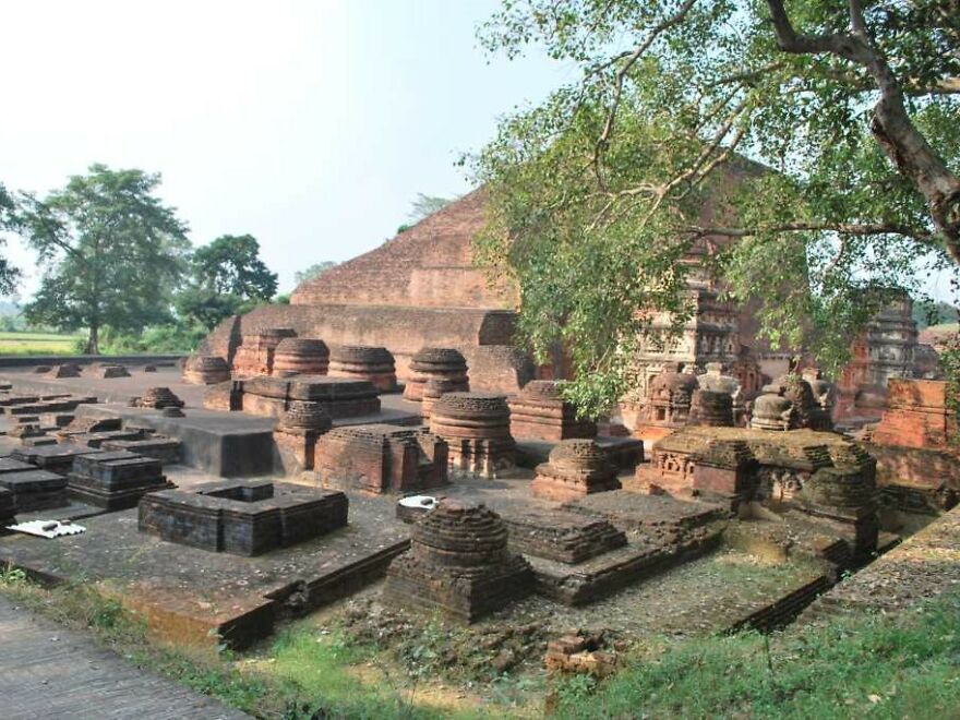 Today Is India's National Day !! Let's Celebrate With Fun Facts About This Fascinating Country