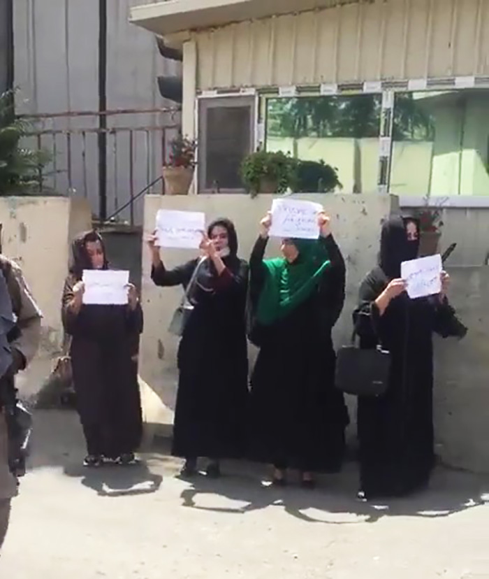 As The Taliban Takes Over Afghanistan, These Brave Women Go To The Streets To Fight For Their Rights As The Taliban Takes Over Afghanistan, These Brave Women Go To The Streets To Fight For Their Rights