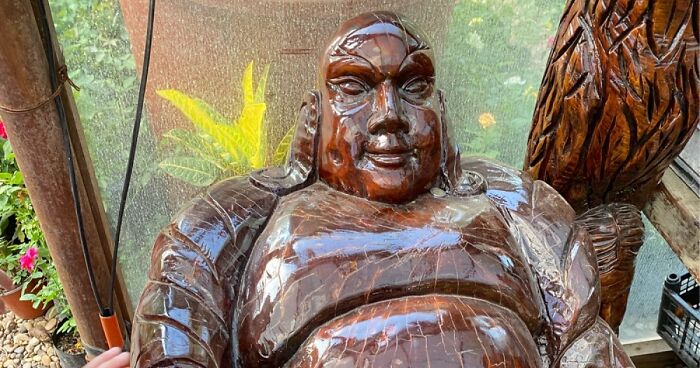 Hey Pandas, Share Your Weirdest Furniture And Home Décor