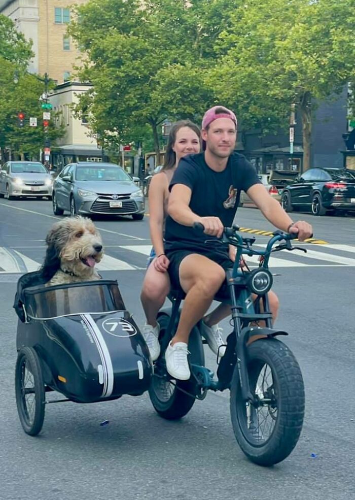 Spotted This Absolute Legend Rolling Down U St In Dc