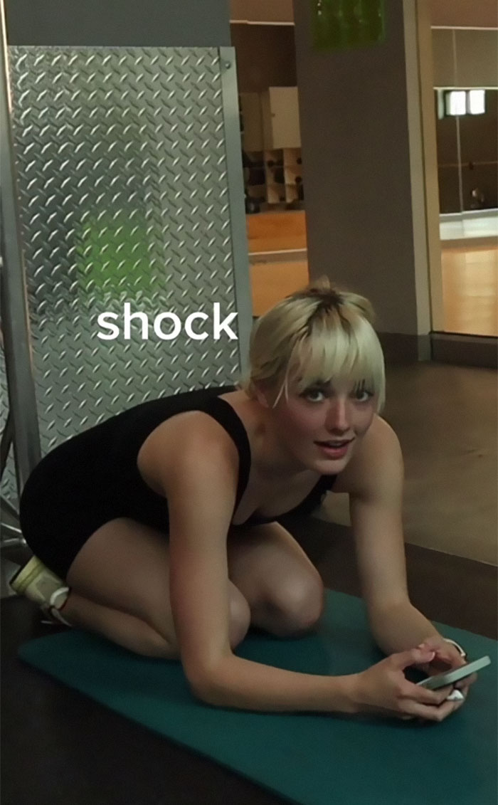 Man In His 40s Gets Turned Down For A Date With A 19-Year-Old, Embarrasses Himself With His 'Comeback'