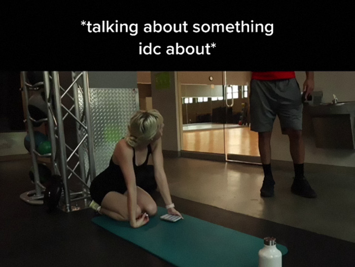 Man In His 40s Gets Turned Down For A Date With A 19-Year-Old, Embarrasses Himself With His 'Comeback'